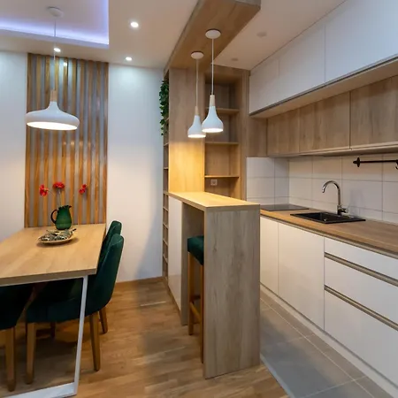 Zlatiborski Konaci * زلاتيبور