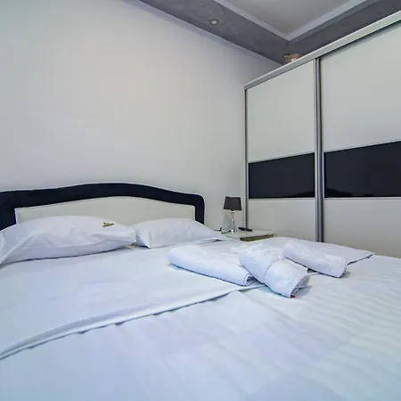 Апартаменты Zlatiborski Konaci