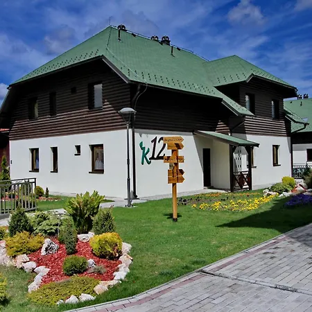 Zlatiborski Konaci アパート *
