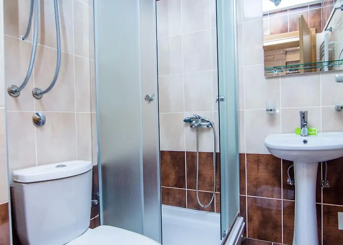 Zlatiborski Konaci زلاتيبور