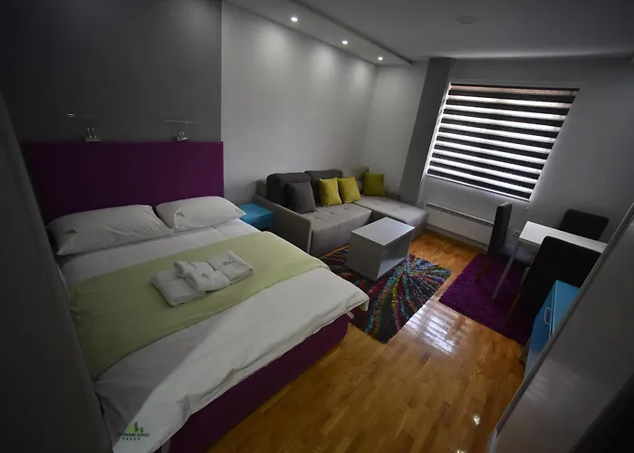 Zlatiborski Konaci * زلاتيبور