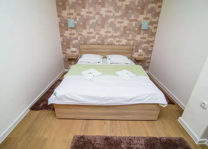 Zlatiborski Konaci زلاتيبور