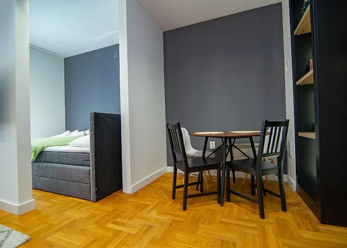 Zlatiborski Konaci زلاتيبور